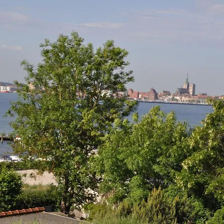 Sundueberblick - 150 Meter Zum شقة